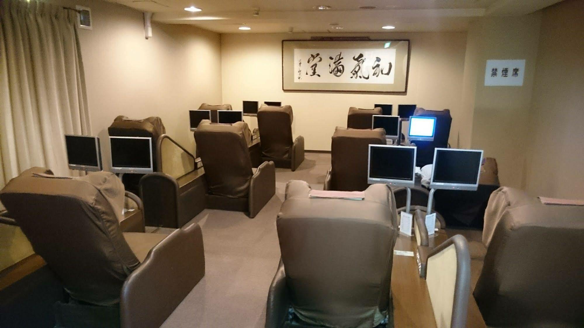 Capsule And Sauna New Japan Ex Hiroshima Luaran gambar