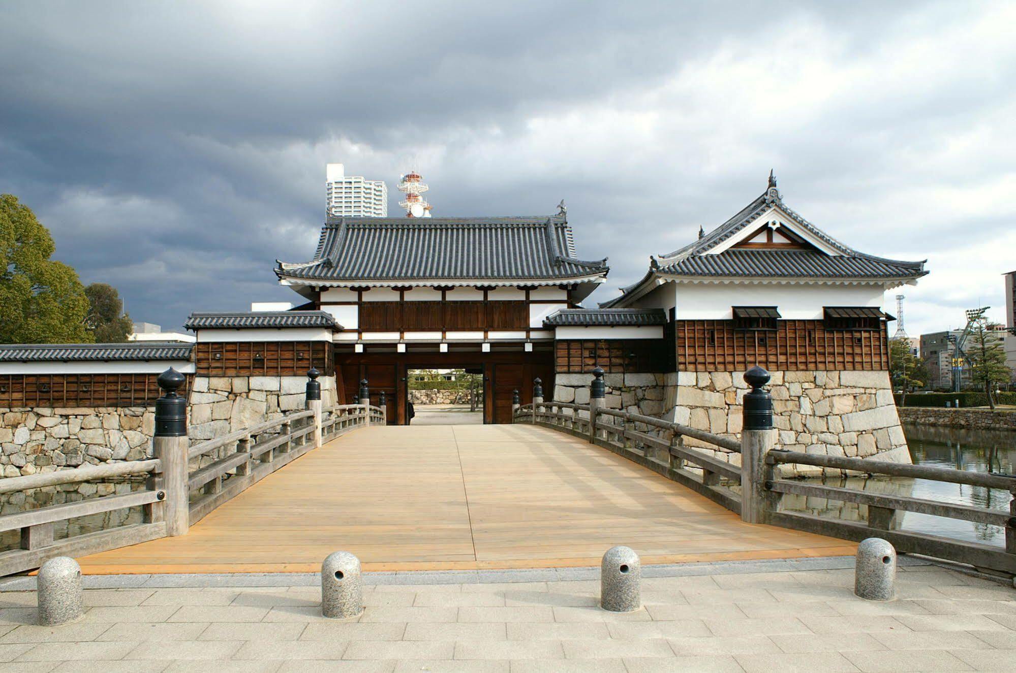 Capsule And Sauna New Japan Ex Hiroshima Luaran gambar